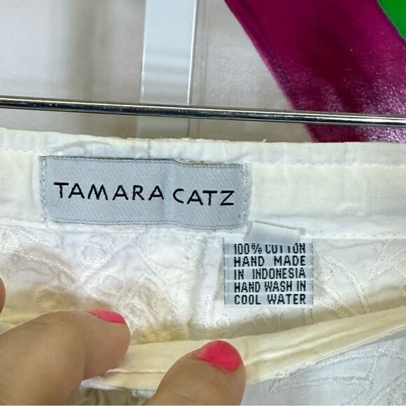 Tamara Catz, Ivory Lace Pants. Size 6. In good used condition! Super cool lace! - Picture 4 of 8
